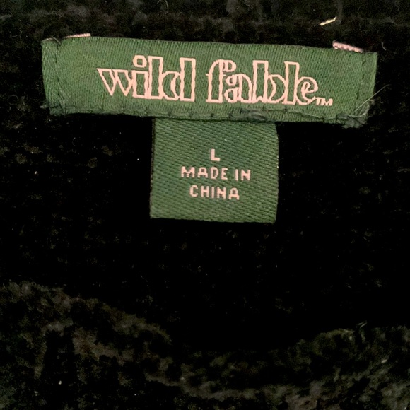 Oversized black sweater! - Picture 3 of 3